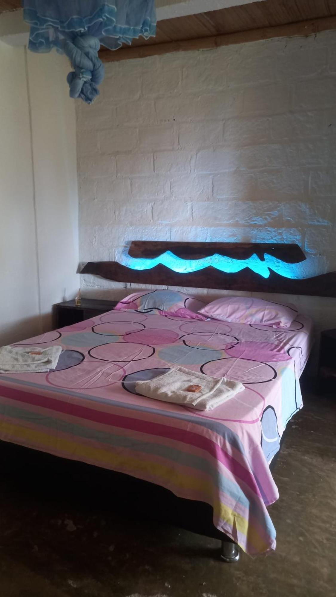 טגאנגה Hostal Casa Horizonte מראה חיצוני תמונה